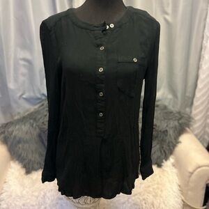 Braeve  lack rayon button down Tunic Blouse M